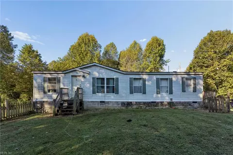 193 Whistlers Ln, Mattaponi, VA 23110