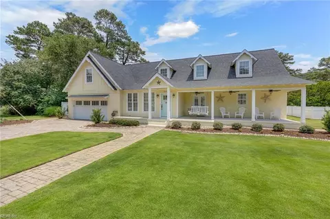 2228 Starfish Rd, Virginia Beach, VA 23451