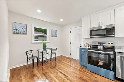 Kitchen - 2441 Alder St, Norfolk, VA 23513 photo 3 of 5