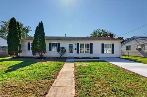 1820 Moger Dr, Hampton, VA 23663