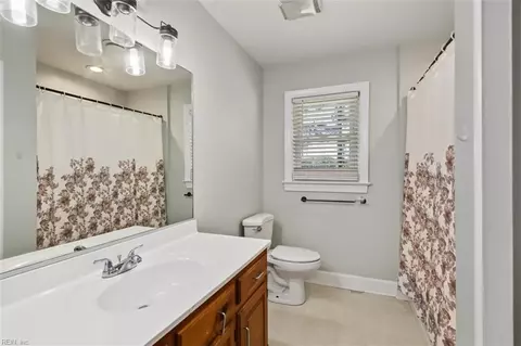 Bath - 2647 Desert Rd, Suffolk, VA 23434 photo 1 of 2
