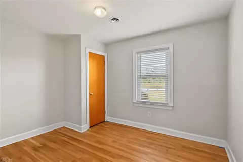 Bedroom - 2647 Desert Rd, Suffolk, VA 23434 photo 6 of 6