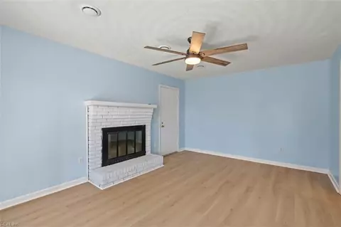 Living - 2647 Desert Rd, Suffolk, VA 23434 photo 3 of 3