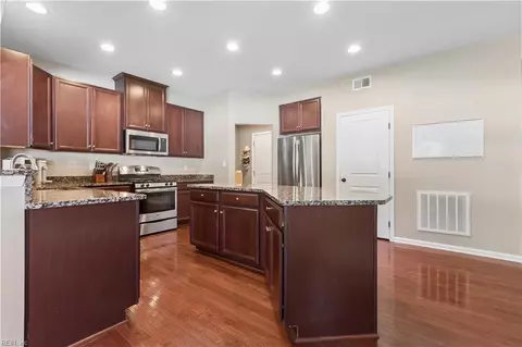 Kitchen - 186 Avon Rd, Hampton, VA 23666 photo 1 of 3