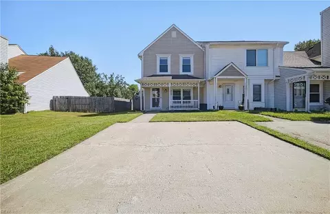 3818 Rica Dr, Virginia Beach, VA 23453