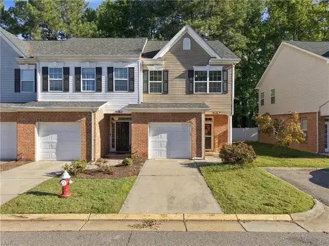 216 Citizens Ln, Newport News, VA 23602