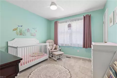 Bedroom - 13 Phyllis Ln, Hampton, VA 23666 photo 3 of 7