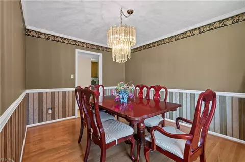 Dining - 24 Phyllis Ln, Hampton, VA 23666 photo 2 of 2