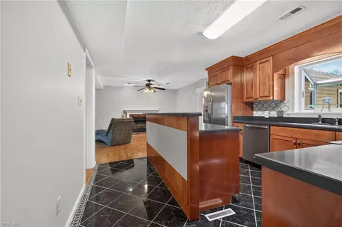 Kitchen - 24 Phyllis Ln, Hampton, VA 23666 photo 3 of 3