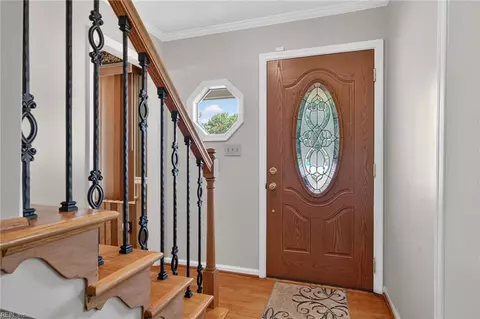 Entry Way - 24 Phyllis Ln, Hampton, VA 23666 photo 1 of 1