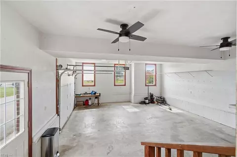 Entry Way - 8 Randolph Dr, Windsor, VA 23487 photo 5 of 5
