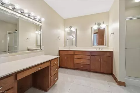Bath - 8 Randolph Dr, Windsor, VA 23487 photo 1 of 7