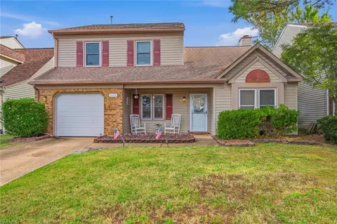 3109 Crestwood Ln, Virginia Beach, VA 23453