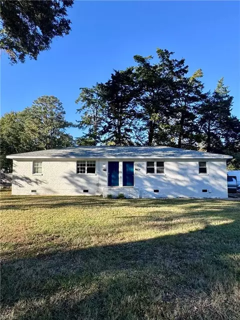 313 Scott Ln, Virginia Beach, VA 23451