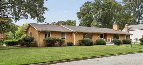 70 James Landing Rd, Newport News, VA 23606