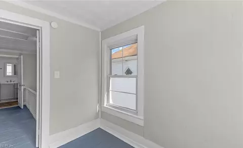 Entry Way - 201 Central Ave, Suffolk, VA 23434 photo 5 of 5