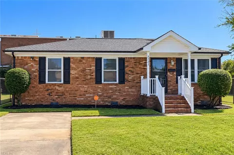 2721 Moton St, Portsmouth, VA 23707