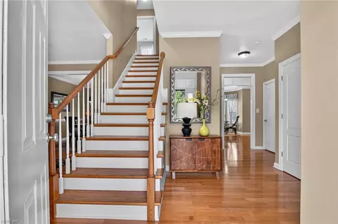 Entry Way - 4 Kenan Ct, Hampton, VA 23666 photo 1 of 3