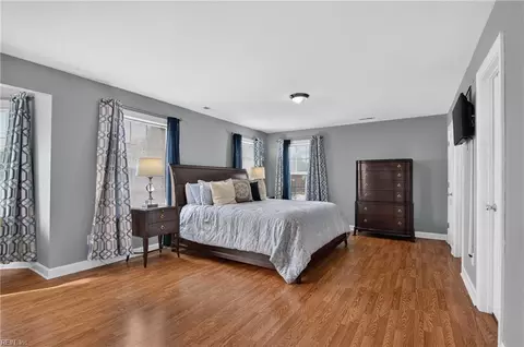 Bedroom - 4 Kenan Ct, Hampton, VA 23666 photo 2 of 4