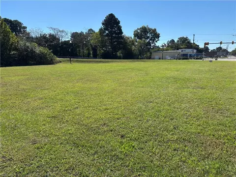 252 Carolina Ave, Suffolk, VA 23434