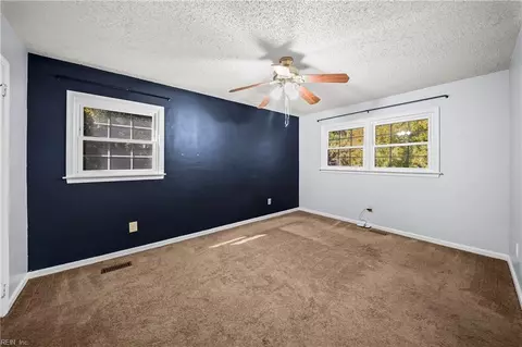 Bedroom - 1 Ewell Ct, Hampton, VA 23669 photo 3 of 3