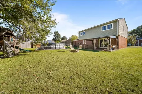 Exterior - 1 Ewell Ct, Hampton, VA 23669 photo 3 of 6