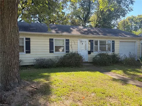 Exterior - 1920 Andrews Blvd, Hampton, VA 23663 photo 4 of 4