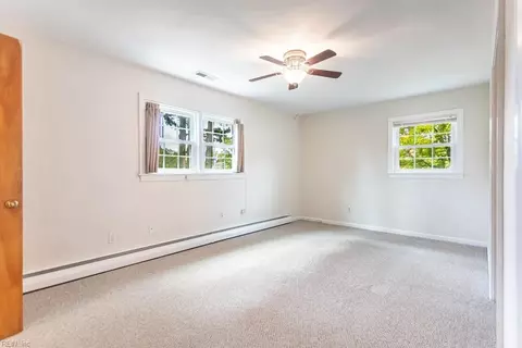 Bedroom - 53 Wheatland Dr, Hampton, VA 23666 photo 2 of 7
