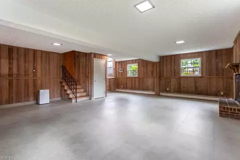 Other - 53 Wheatland Dr, Hampton, VA 23666 photo 4 of 5