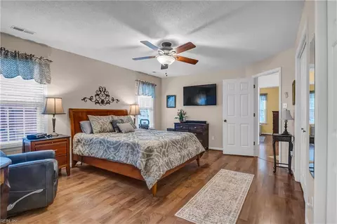 Bedroom - 879 Short Line Rd, Virginia Beach, VA 23451 photo 1 of 5