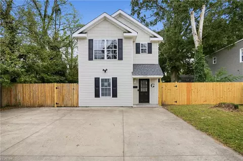 3917 Deep Creek Blvd, Portsmouth, VA 23702