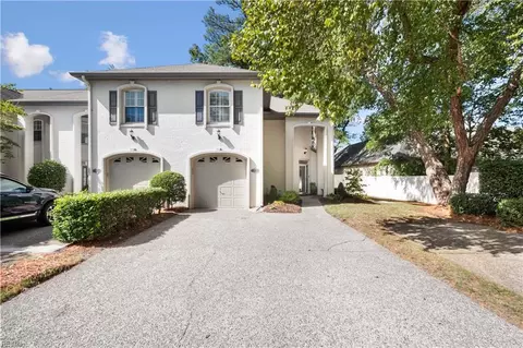 953 Royal Cove Way, Virginia Beach, VA 23454