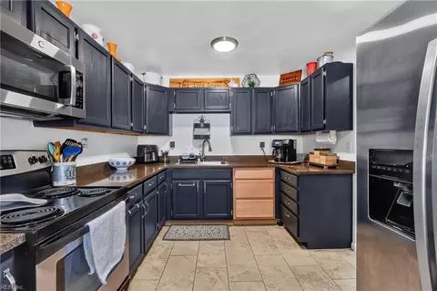 Kitchen - 8007 Glade Rd, Norfolk, VA 23518 photo 1 of 6