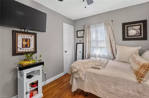 Bedroom - 8007 Glade Rd, Norfolk, VA 23518 photo 2 of 8