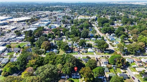 View/Area - 8007 Glade Rd, Norfolk, VA 23518 photo 2 of 5