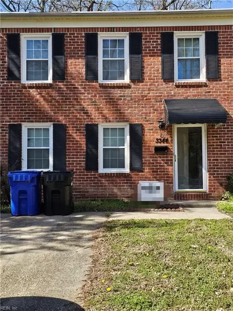 3344 Clover Hill Dr, Portsmouth, VA 23703