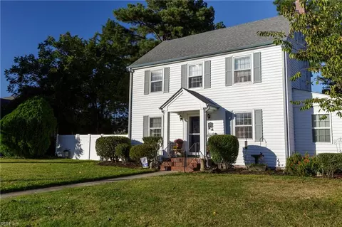 500 Sussex Dr, Portsmouth, VA 23707