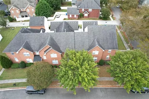 View/Area - 604 Old Fields Arch Arch, Chesapeake, VA 23320 photo 2 of 2