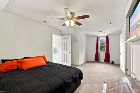 Bedroom - 1129 Hazel Ave, Chesapeake, VA 23325 photo 9 of 10