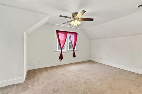 Bedroom - 1129 Hazel Ave, Chesapeake, VA 23325 photo 4 of 10