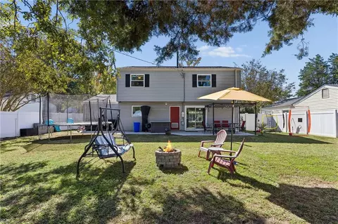 Exterior - 111 Deerfield Blvd, Hampton, VA 23666 photo 6 of 8