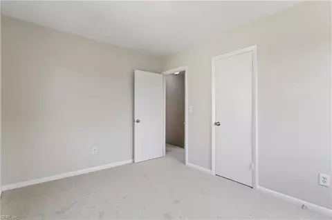 Bedroom - 11 Bonita Dr, Hampton, VA 23664 photo 12 of 12