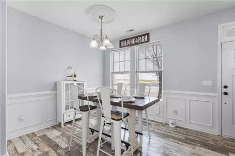 Dining - 1023 E Ocean View Ave, Norfolk, VA 23503 photo 1 of 1