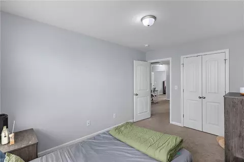 Bedroom - 1023 E Ocean View Ave, Norfolk, VA 23503 photo 4 of 6