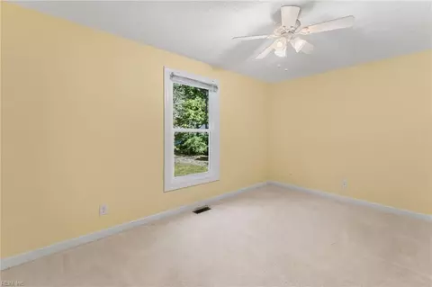 Bedroom - 6514 Wyncote Ave, Gloucester, VA 23061 photo 4 of 12