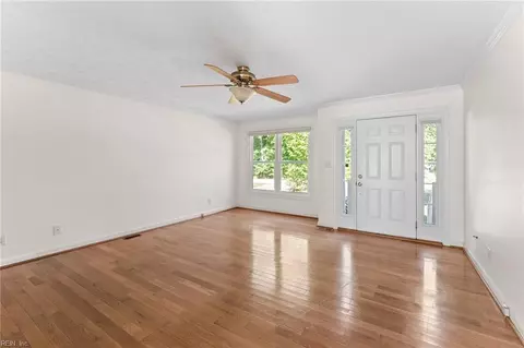 Living - 6514 Wyncote Ave, Gloucester, VA 23061 photo 3 of 3