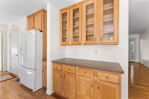 Kitchen - 6514 Wyncote Ave, Gloucester, VA 23061 photo 4 of 5