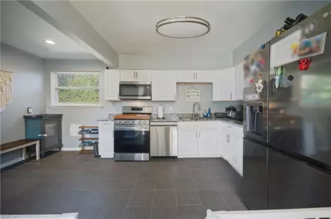 Kitchen - 4600 Larkin St, Norfolk, VA 23513 photo 1 of 3