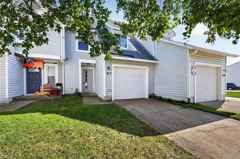 817 Quesnel Dr, Virginia Beach, VA 23454