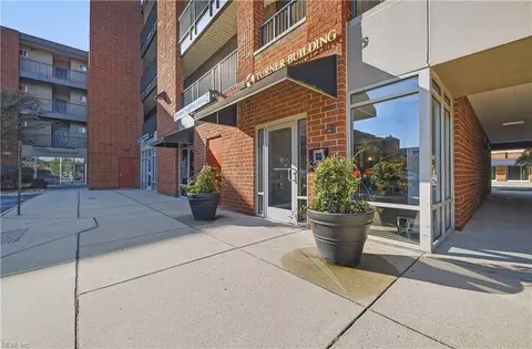230 Nat Turner Blvd #2001, Newport News, VA 23606